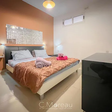 公寓 Charming 2 Bedroom