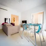 Apartamento Charming 2 Bedroom *