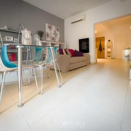 Charming 2 Bedroom Valletta