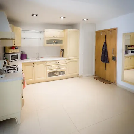 Charming 2 Bedroom Valletta