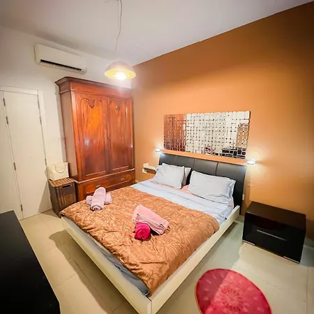 Charming 2 Bedroom Apartment Valletta